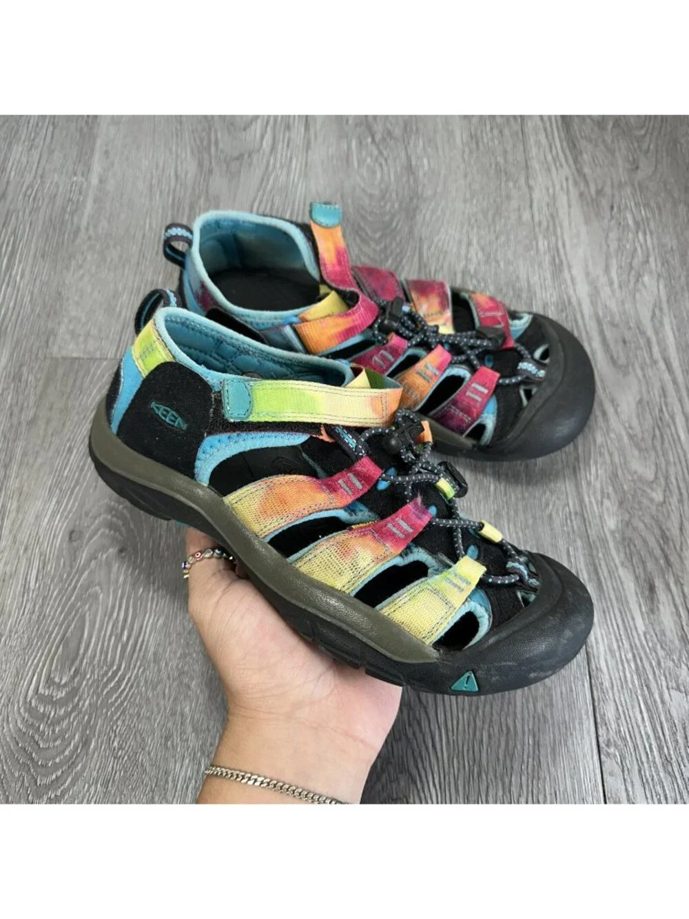 Keen Newport H2 Youth Sz 4 Black Rainbow Tie Dye  Sandals Water Shoes Outdoor